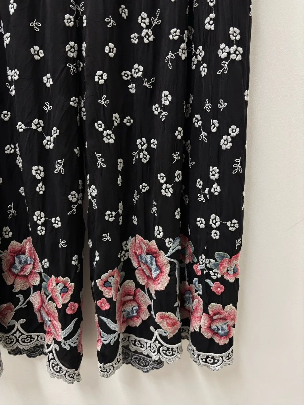 Johnny Was Black Floral Crop Wide-Leg Pants with Pink Floral Embroidery
